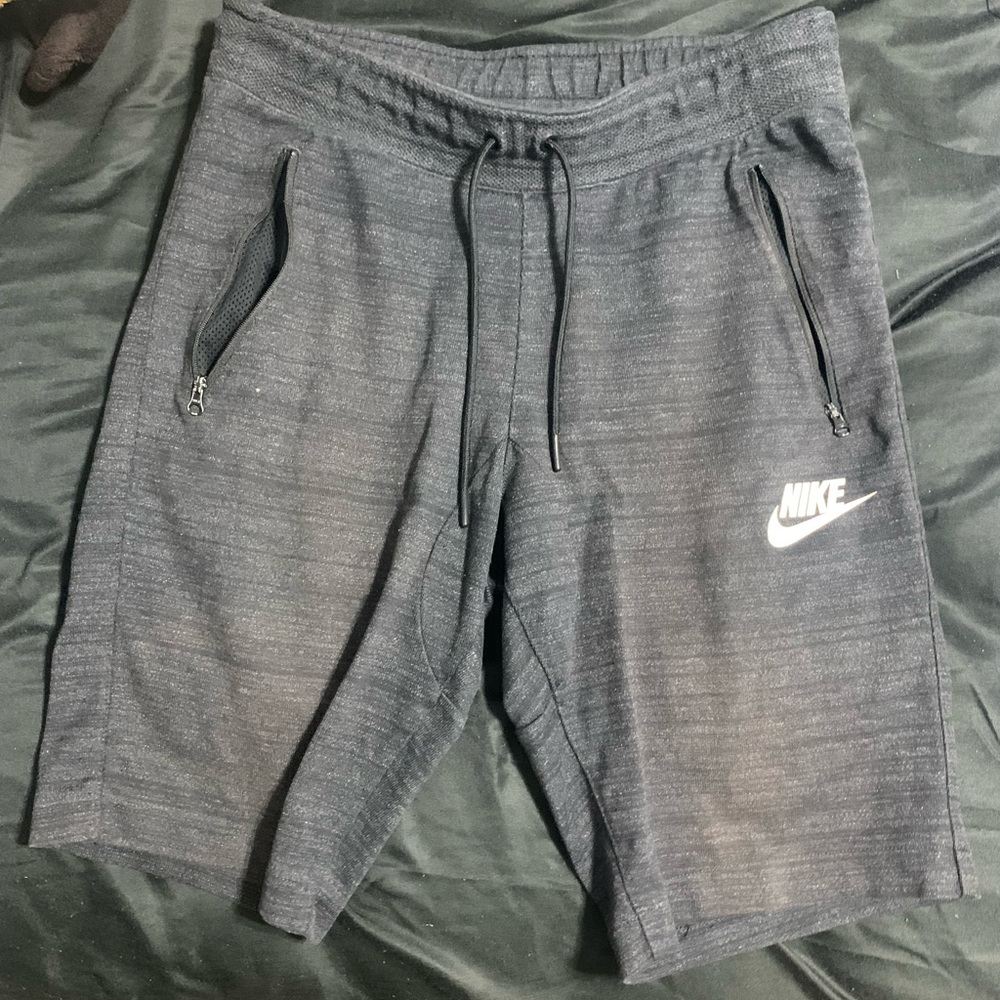Mens Nike tech knit shorts Sz S